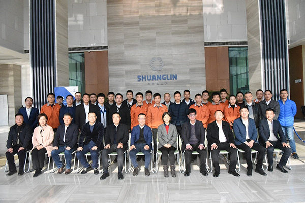 分享，，，，，，学习，，，，，，一连刷新|w66利来2018年精益改善运动总结会日前举行_w66利来动态_w66利来集团